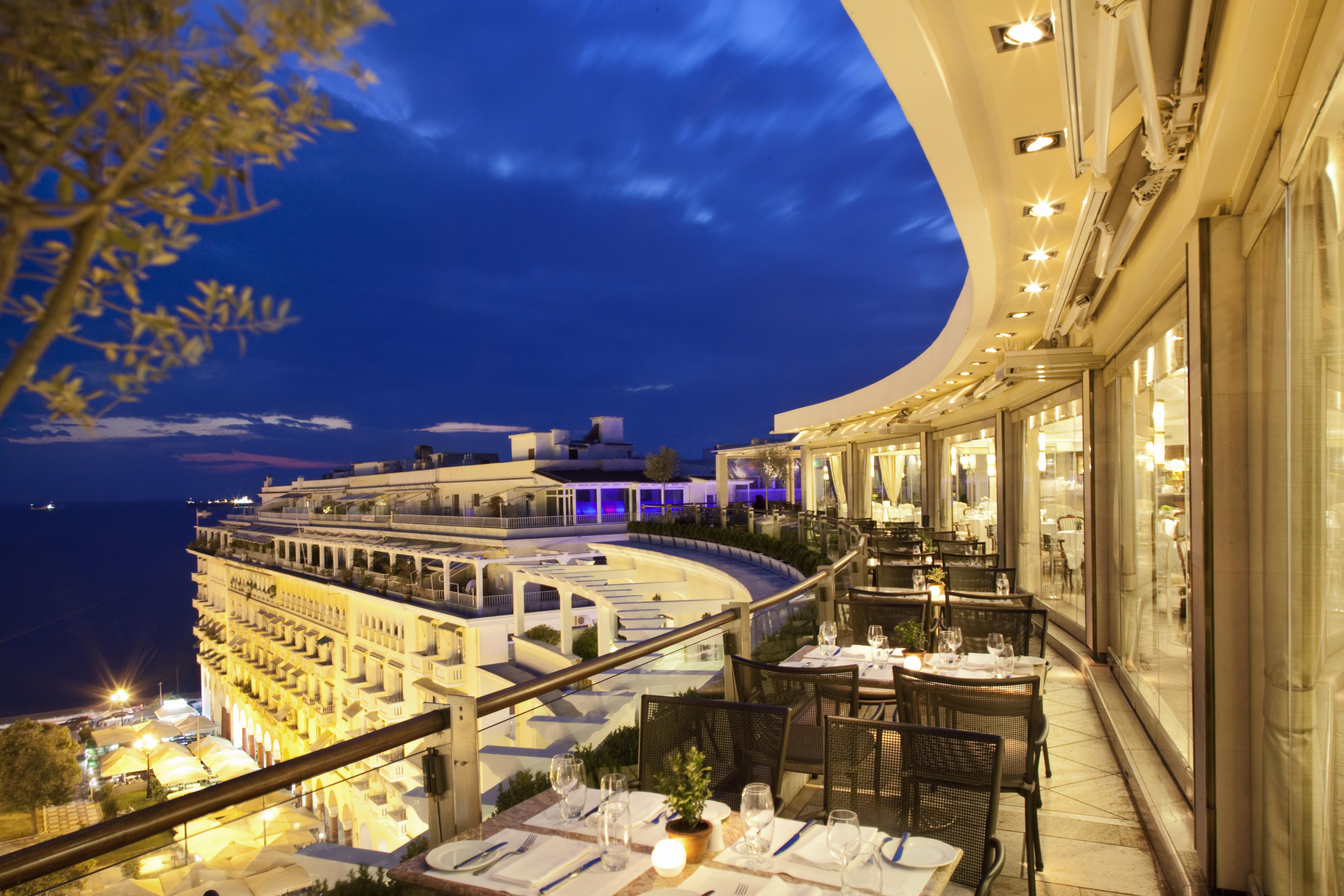 Electra Palace Tesalonika Bagian luar foto The restaurant